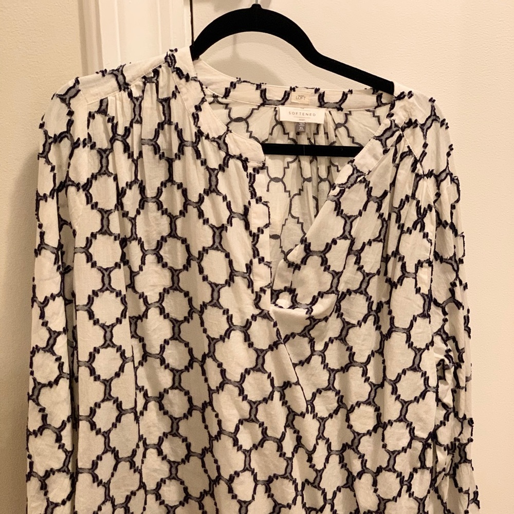 Blue and cream octagon print tunic